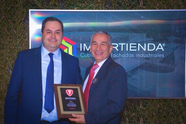 Firestone reconoció la labor de Impertienda a nivel nacional
